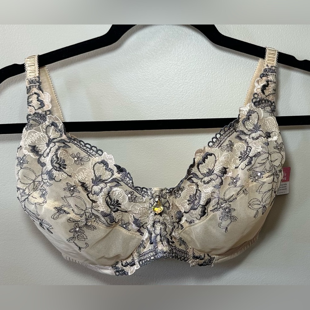 36G bra - 36DDDD bra - Essential Bodywear